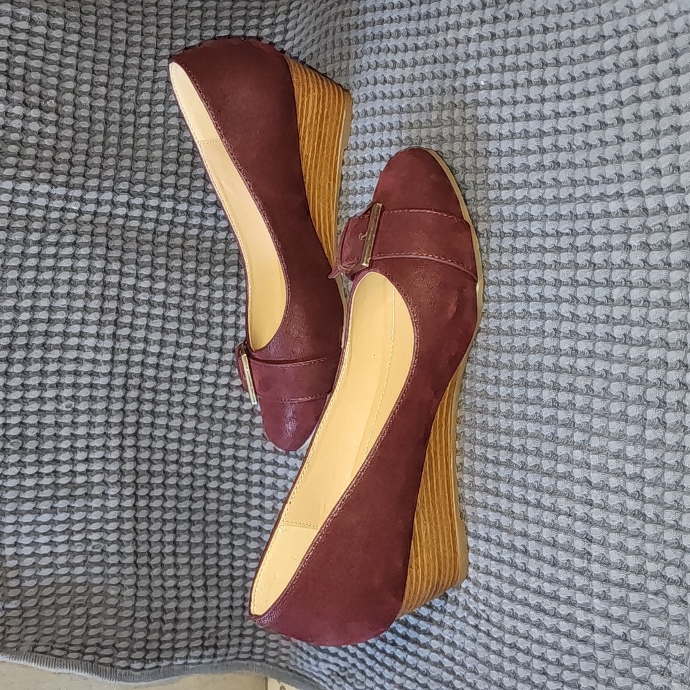 Wedges - Picture 4 of 7